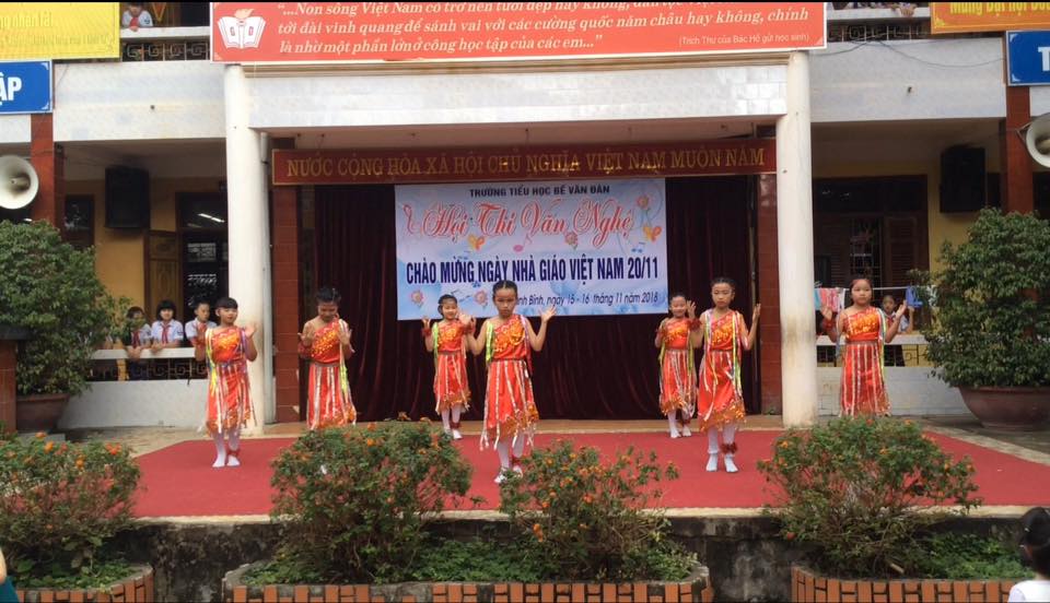 NHỮNG HOẠT ĐỘNG Ý NGHĨA  CỦA THÀY TRÒ TRƯỜNG TIỂU HỌC BẾ VĂN ĐÀN CHÀO MỪNG 36 NĂM NGÀY NHÀ GIÁO VIỆT NAM 20/1.